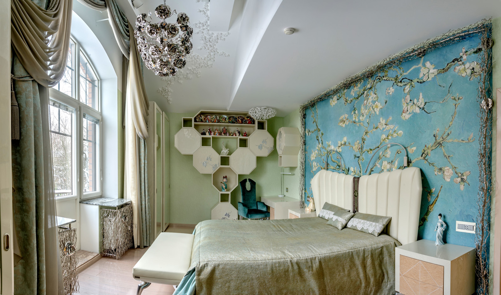 Роскошная спальная комната