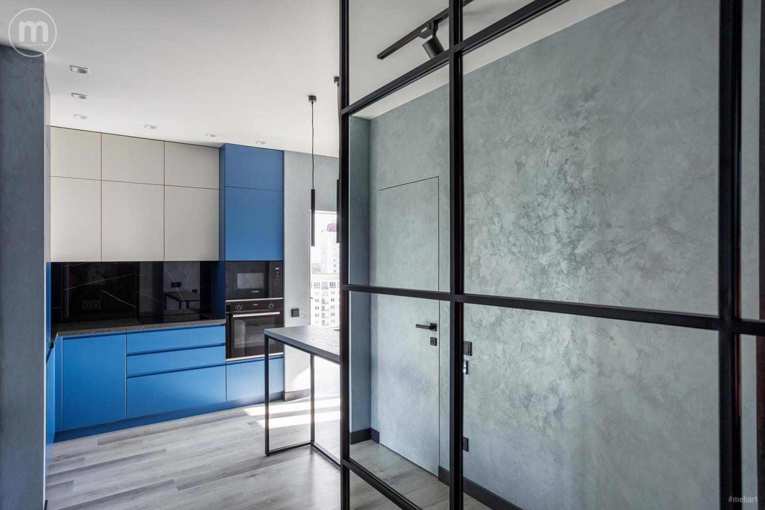 Синяя кухня