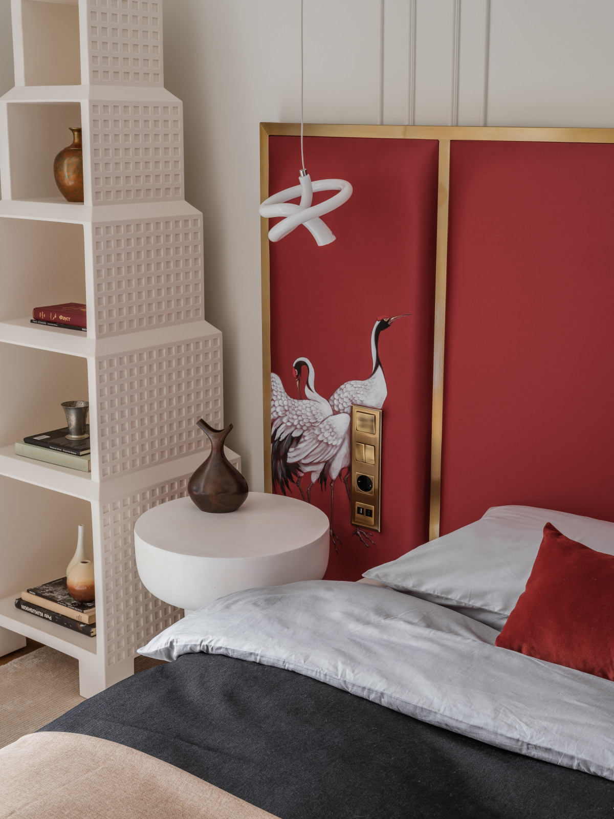 Французское настроение и мотивы шинуазри: семейная квартира