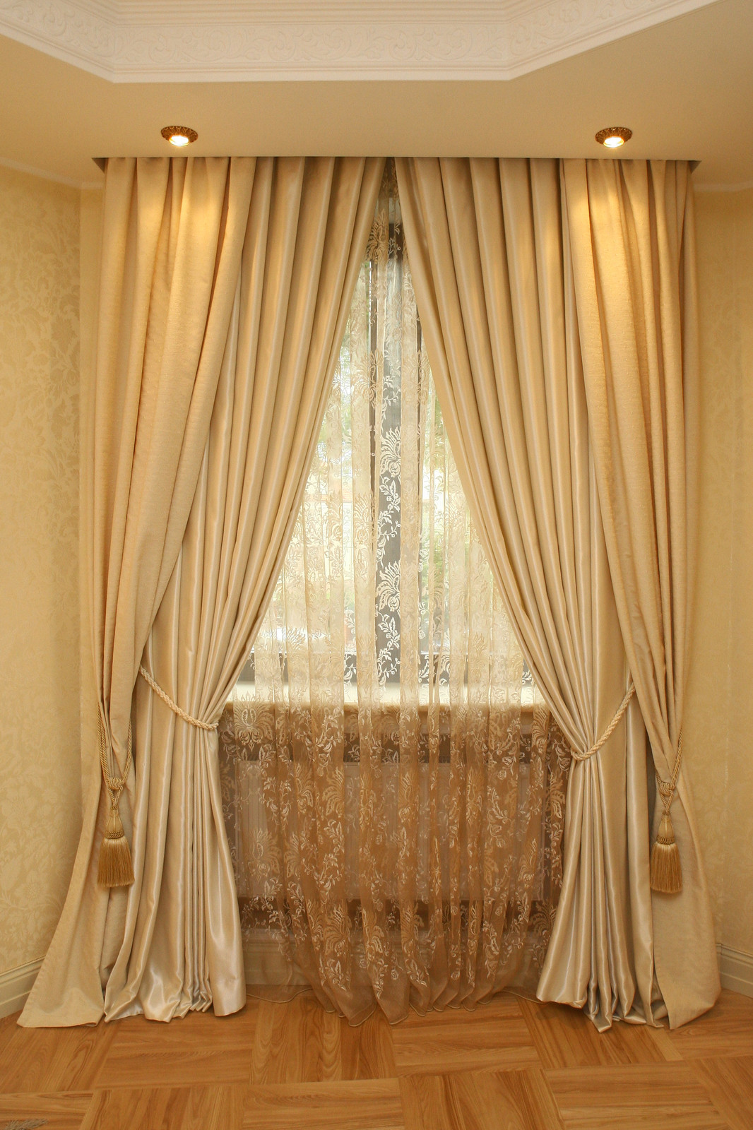 Обложка проекта: классический текстиль