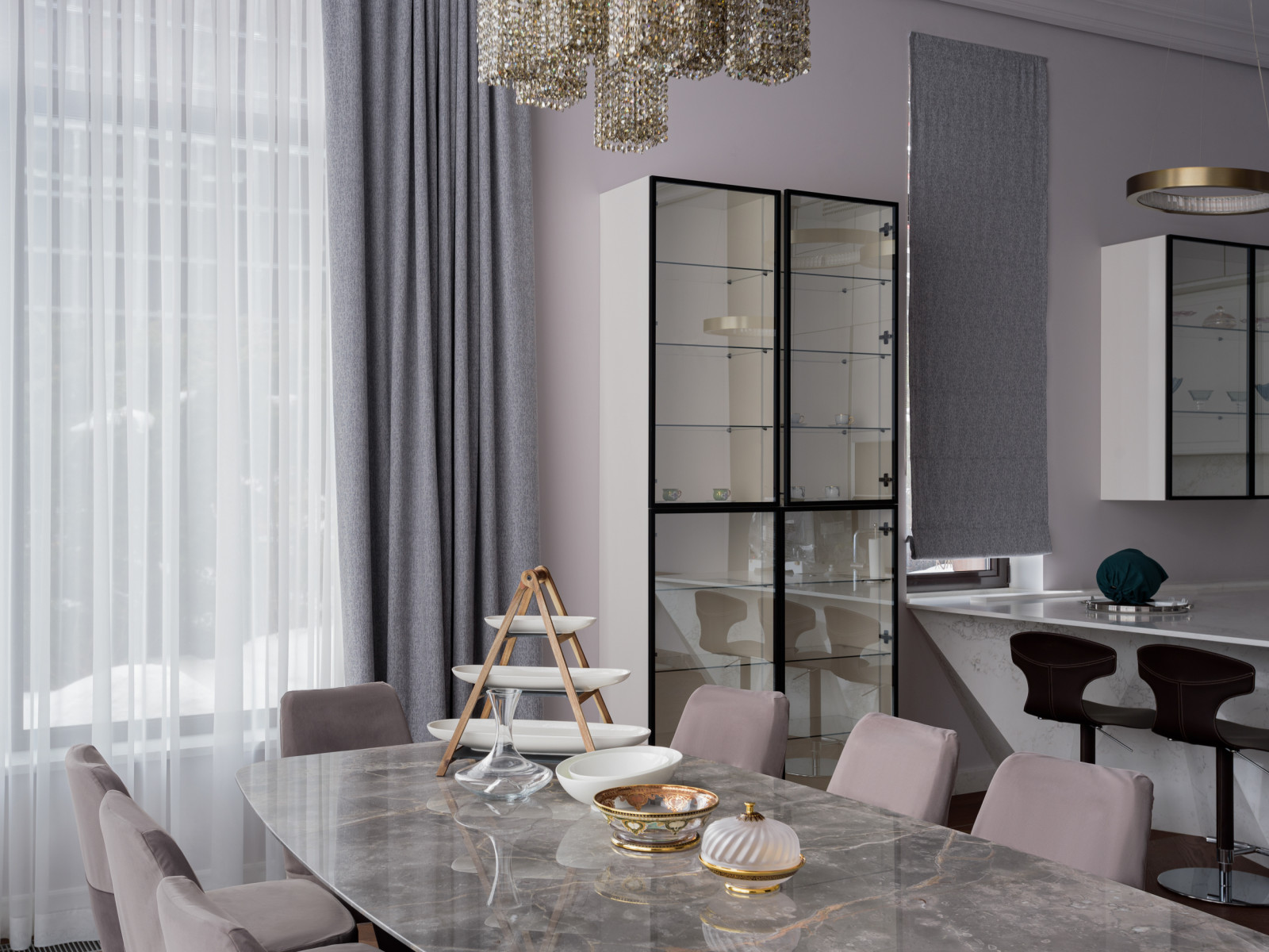 Таунхаус. Идеальная спальня. Зеркала в интерьере 2022