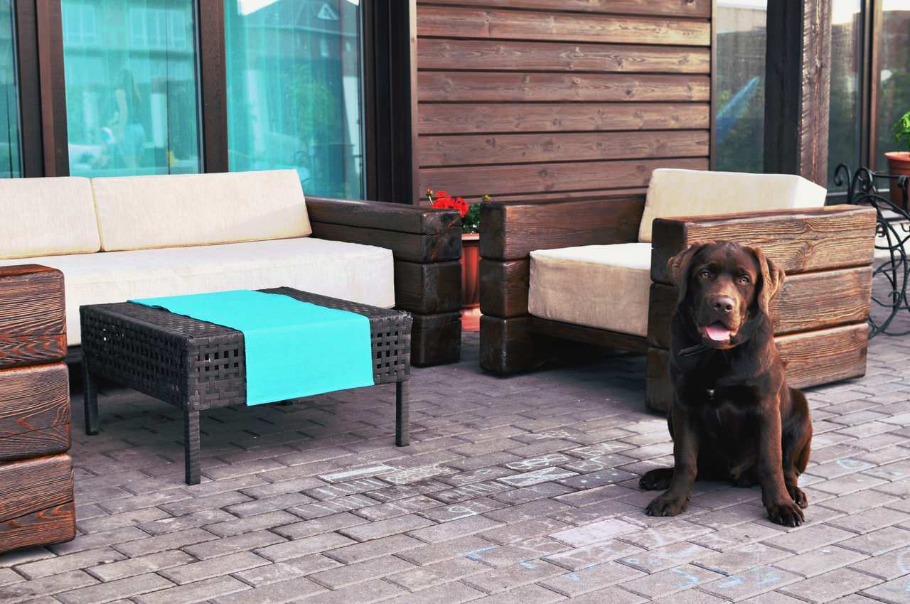 Массивная садовая мебель. Частный дом г.Тольятти