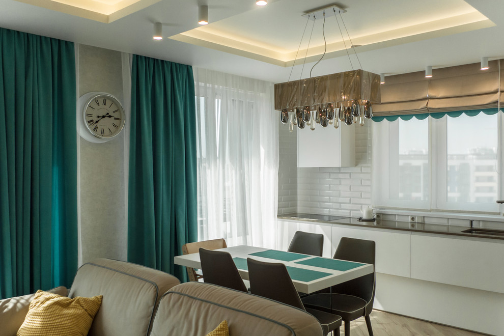 ЖК Легенда на Яхтенной кухня-гостиная