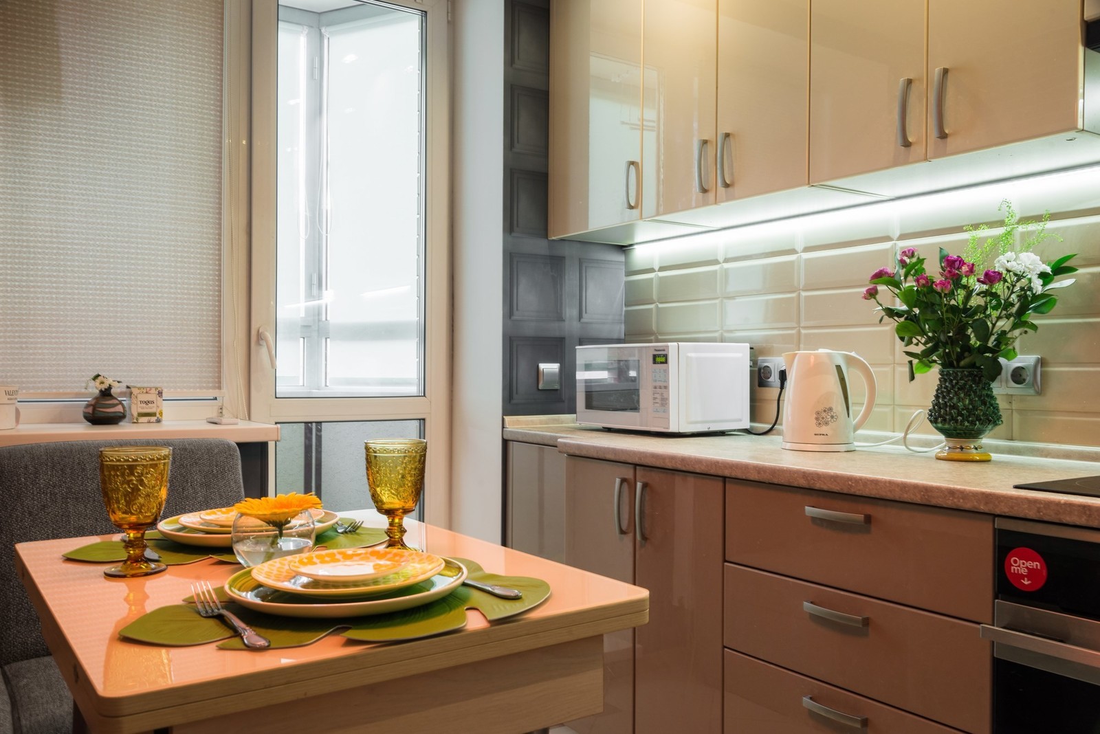 Интерьер кухни в маленькой квартире