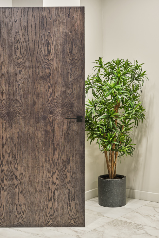 Высокие дубовые двери. 100% массив дуба.