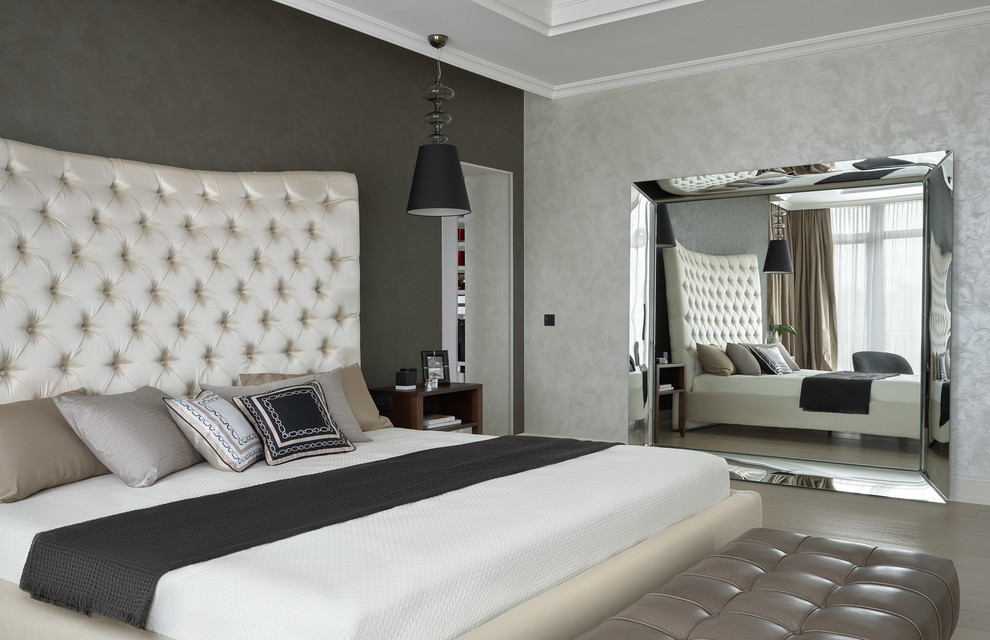 Большой загородный дом