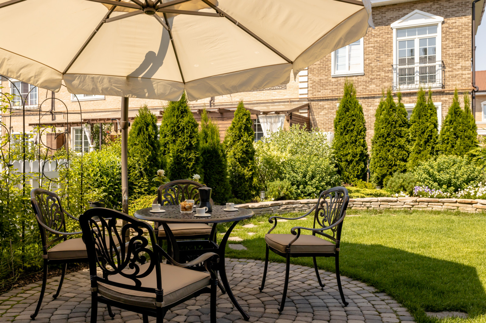 Таунхаус с мансардой 150 кв.м