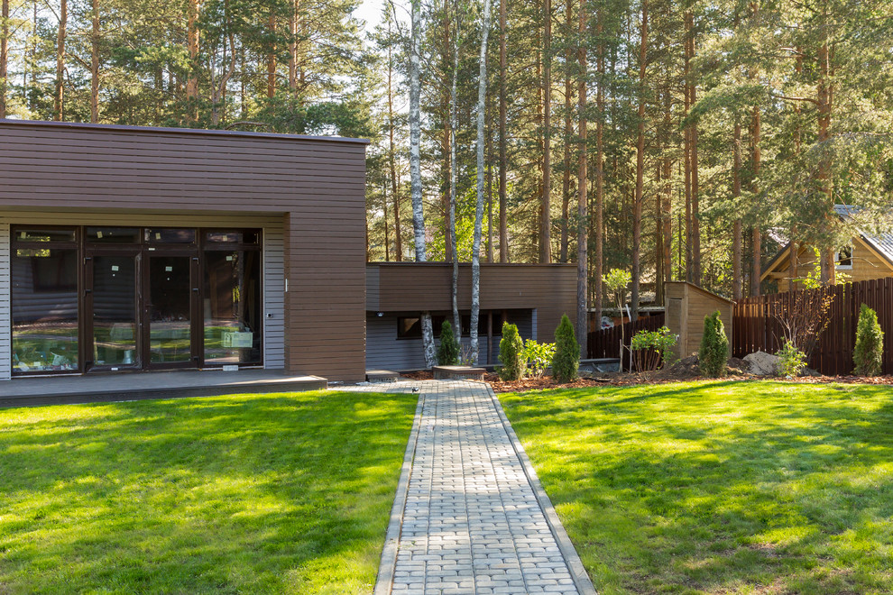 Ландшафт участка загородного дома в Сосновом бору