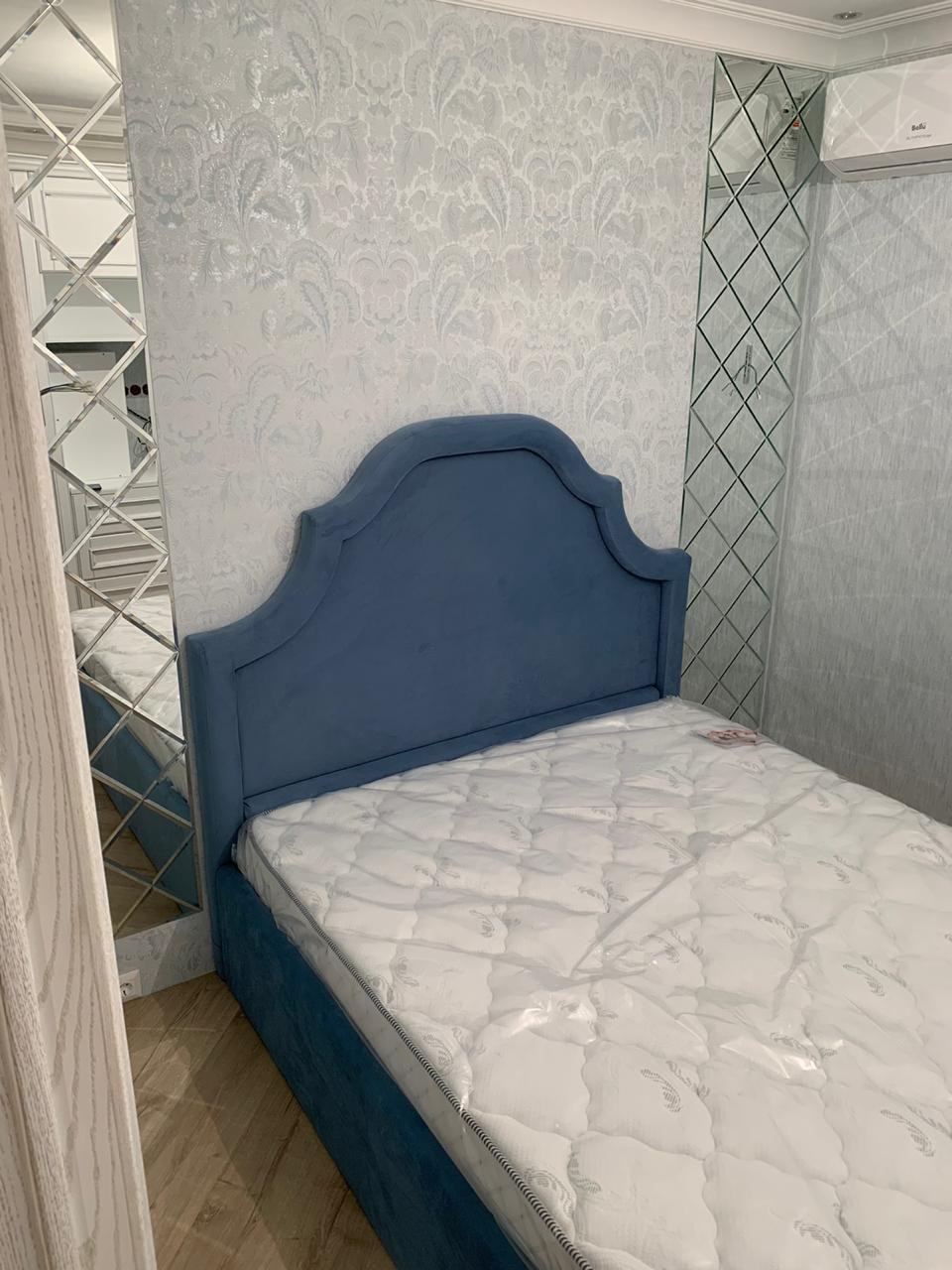 Обложка проекта: Кровати с мягким изголовьем