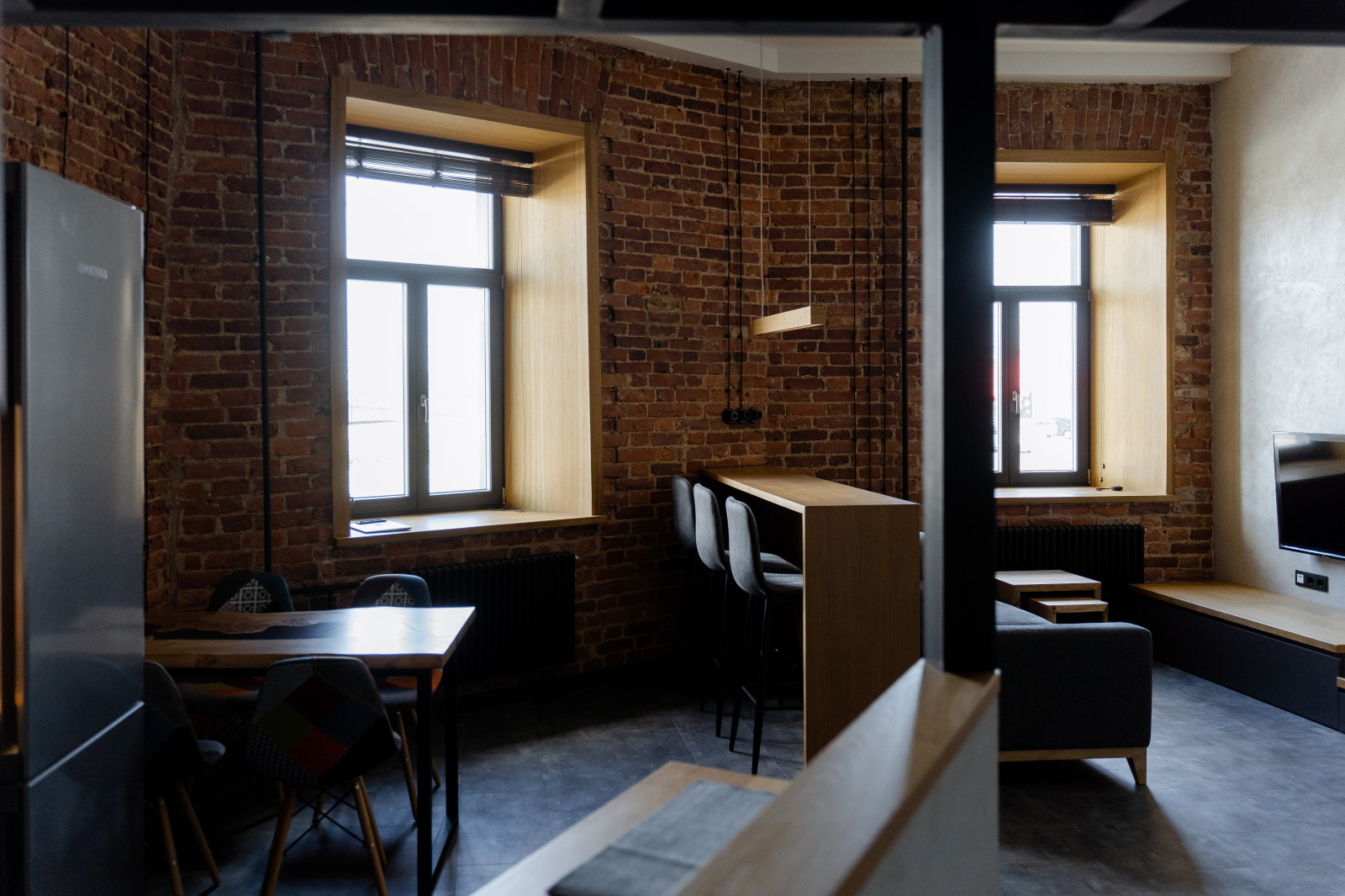 Вид на гостиную из прихожей