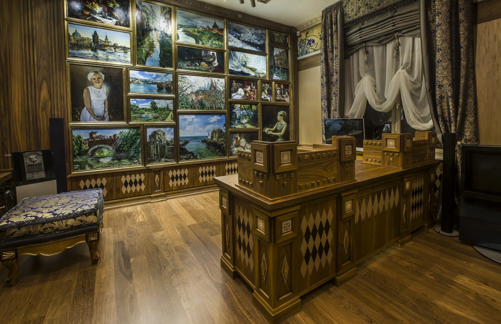 Кабинет в частном доме