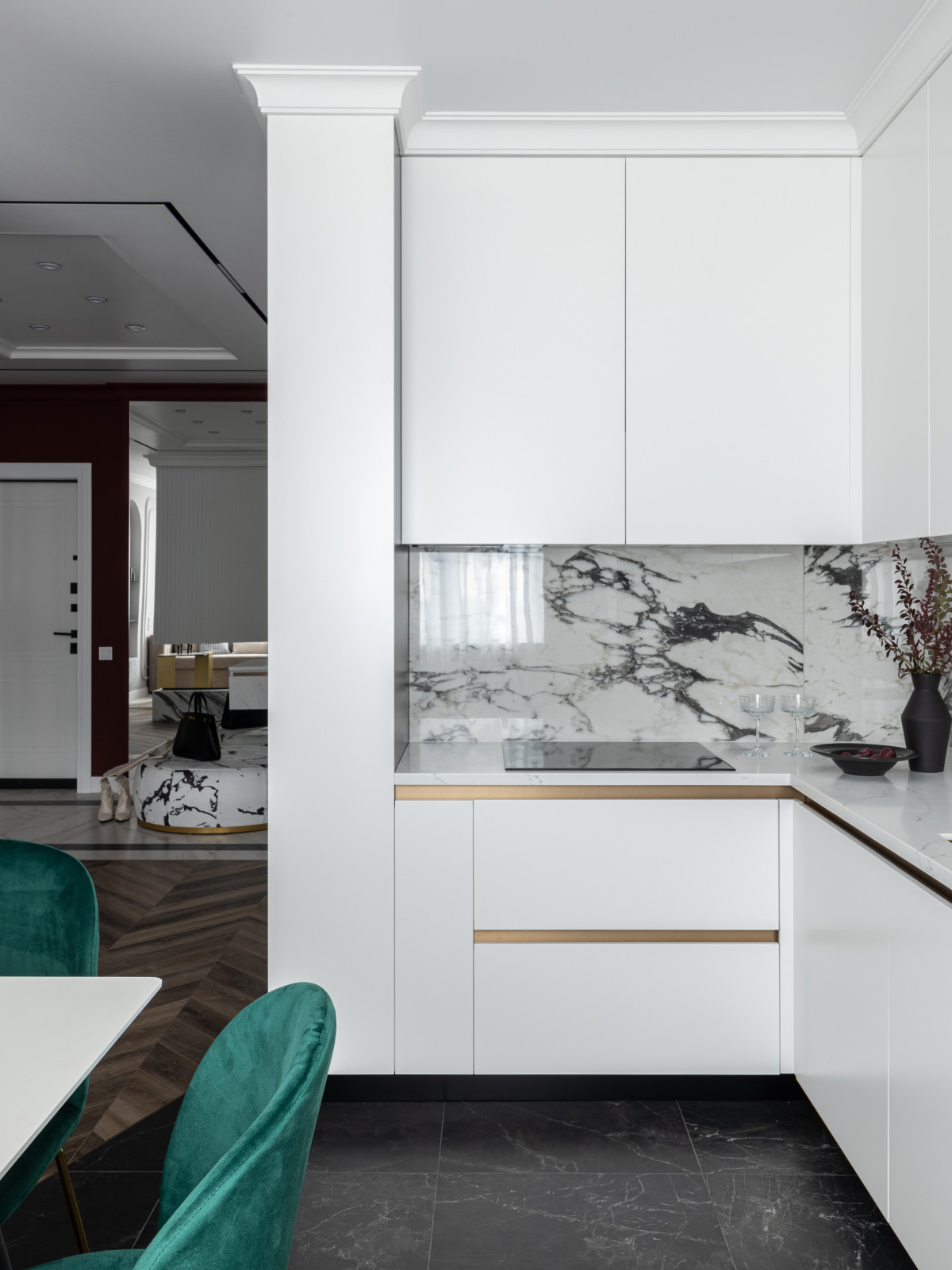 Двухкомнатная квартира 60м2 для девушки