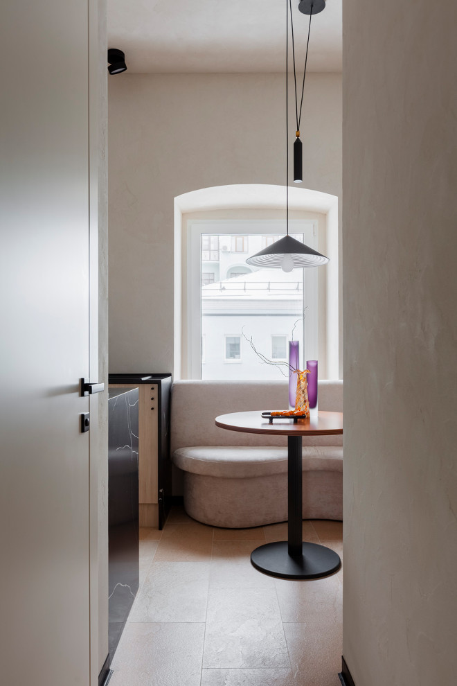 Добрая квартира - интерьер 49м² в доме XIX века