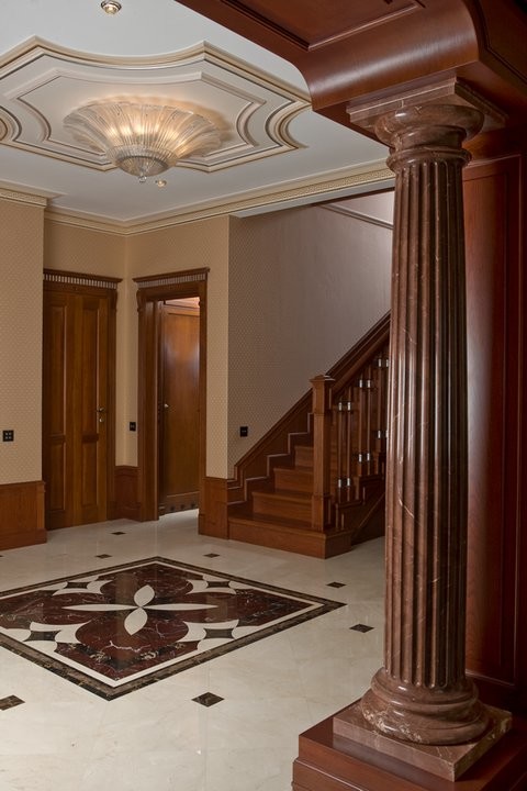 Интерьер классической квартиры. г Санкт-Петербург.