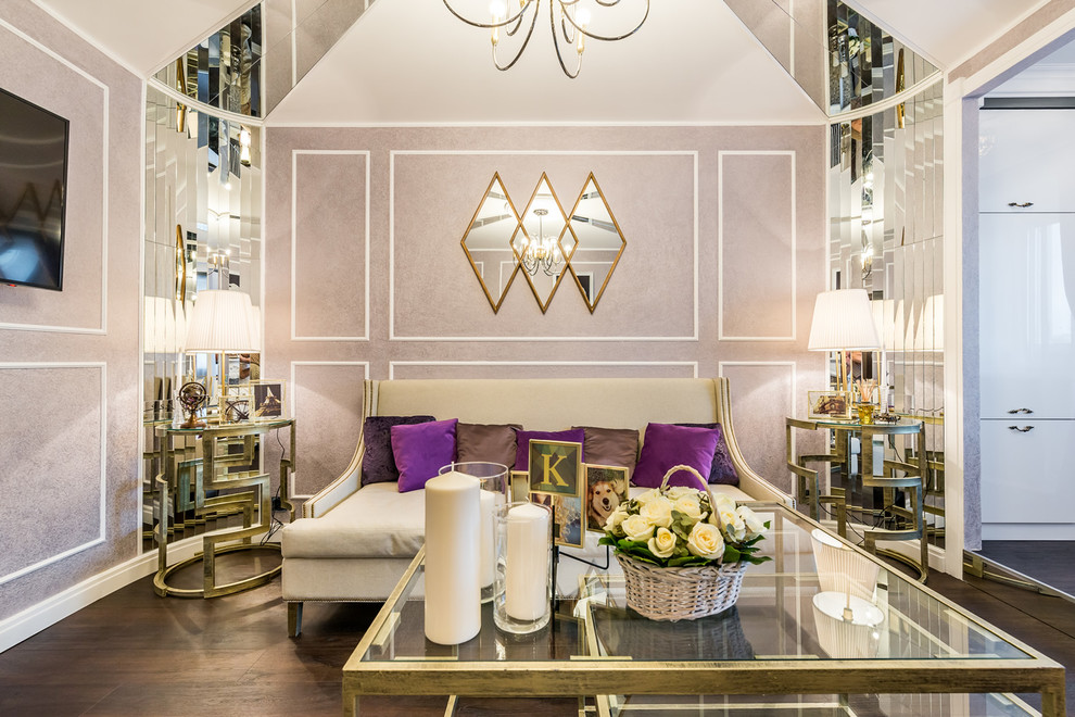 Зал и 150 зеркал