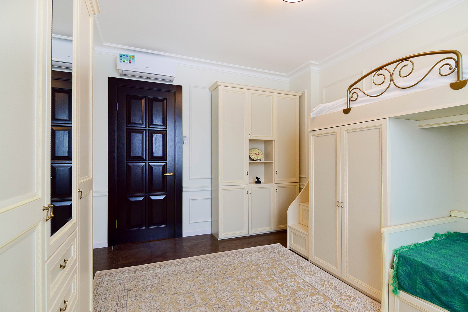 Квартира на Мосфильмовской