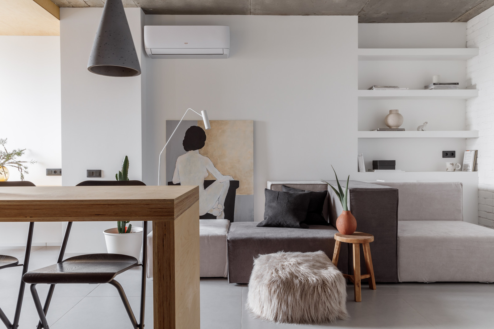 Houzz тур: 56 кв.м — студия для молодого врача