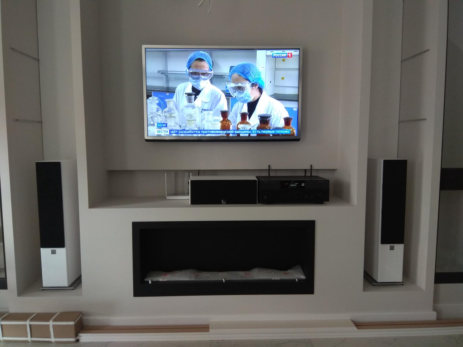 Обложка проекта: Черно-белое