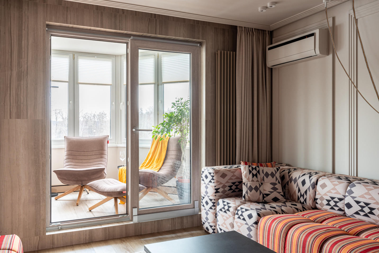 "Квартирный вопрос", Гостиная