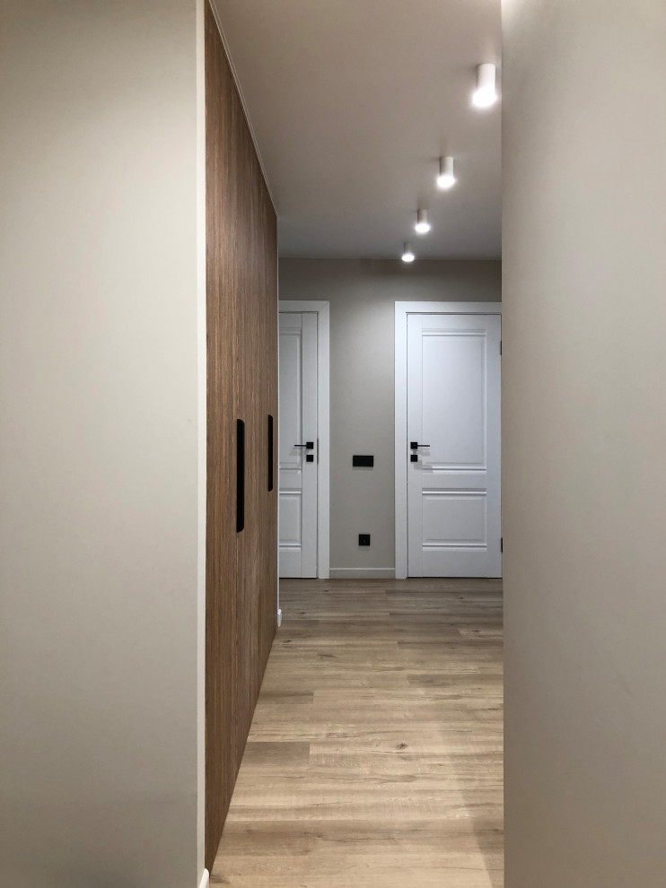 Двух комнатная квартира в г.Екатеринбург