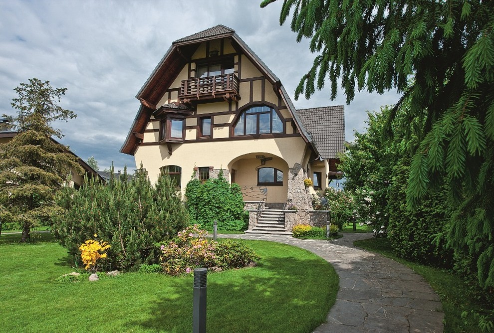 House in front of national park