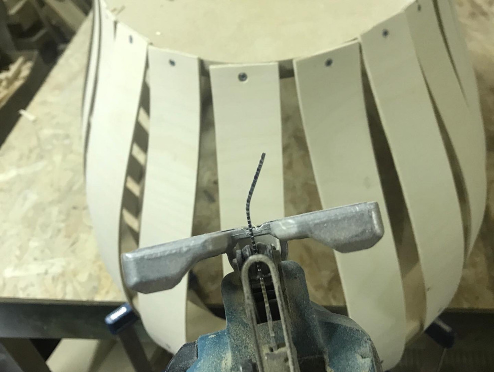 Обложка проекта: Выставочный стенд для сумок в магазин