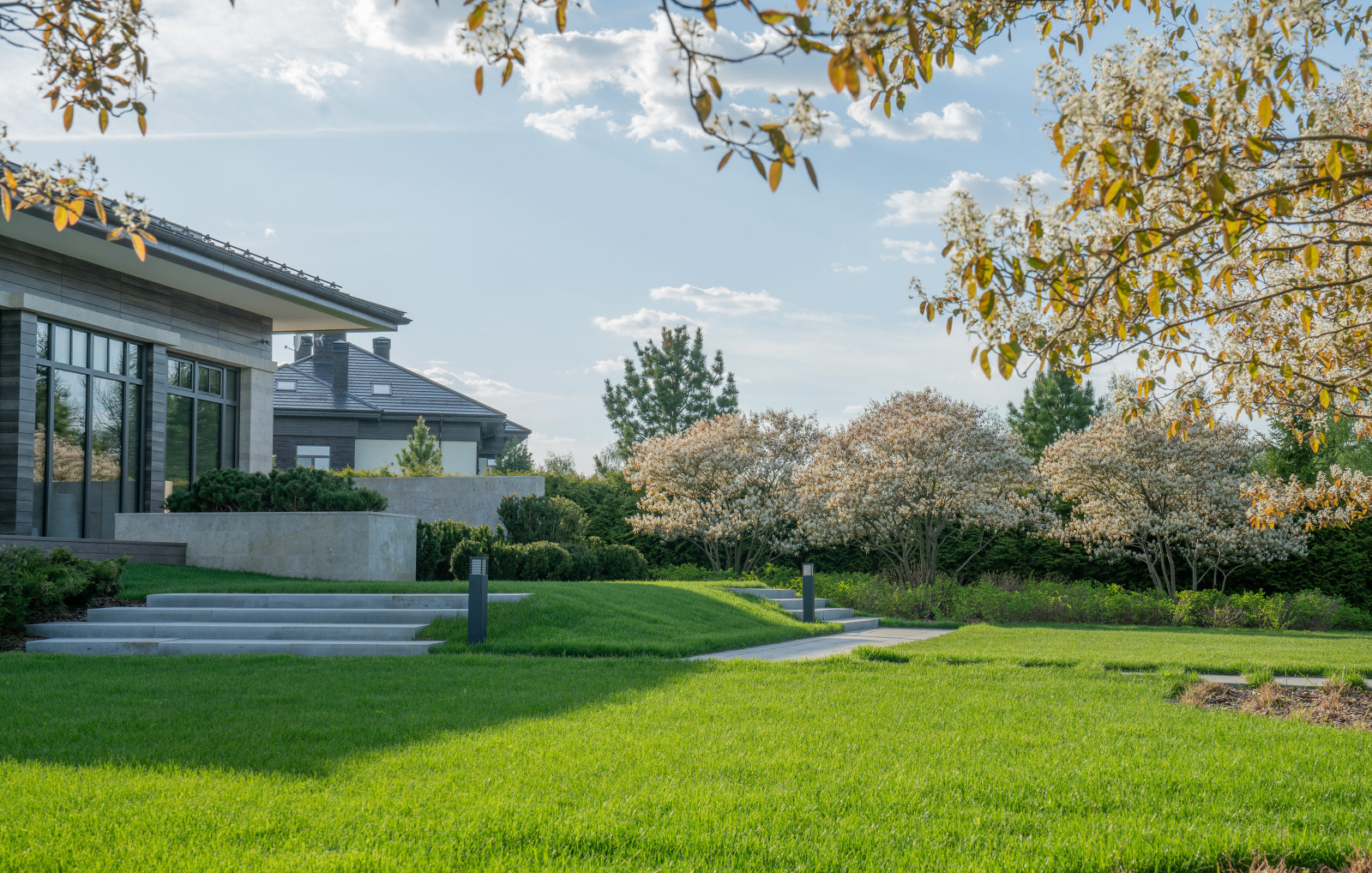 В стиле Райта. Модернизм. КП Монтевиль. 2021 г.