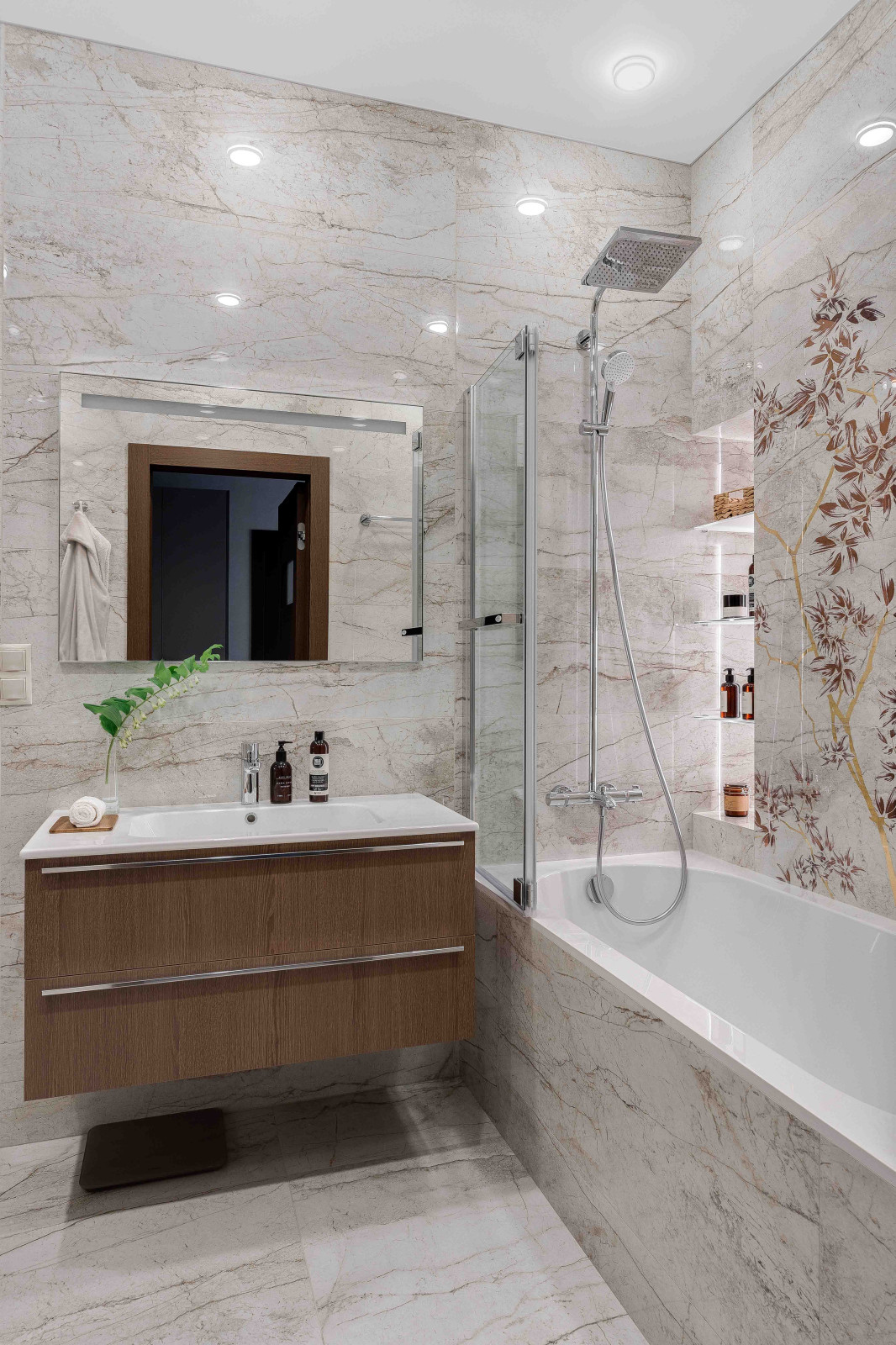 Дизайн и ремонт квартиры на улице Эльдара Рязанова — Девичья квартира