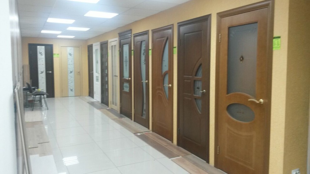 Ламинат и Двери