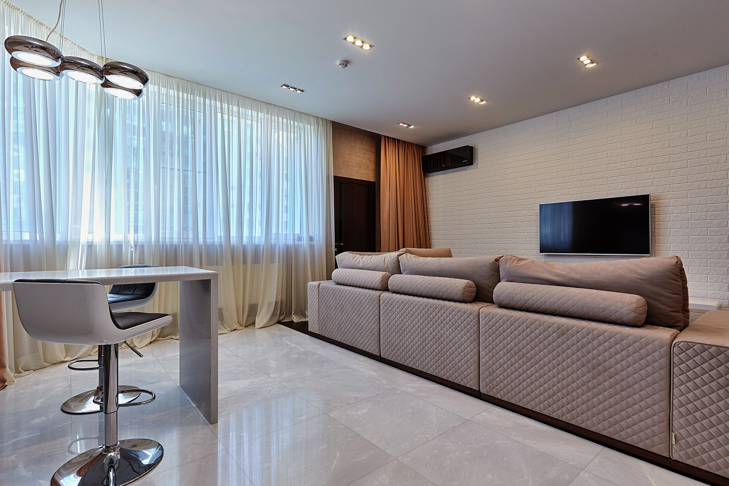 054 Квартира