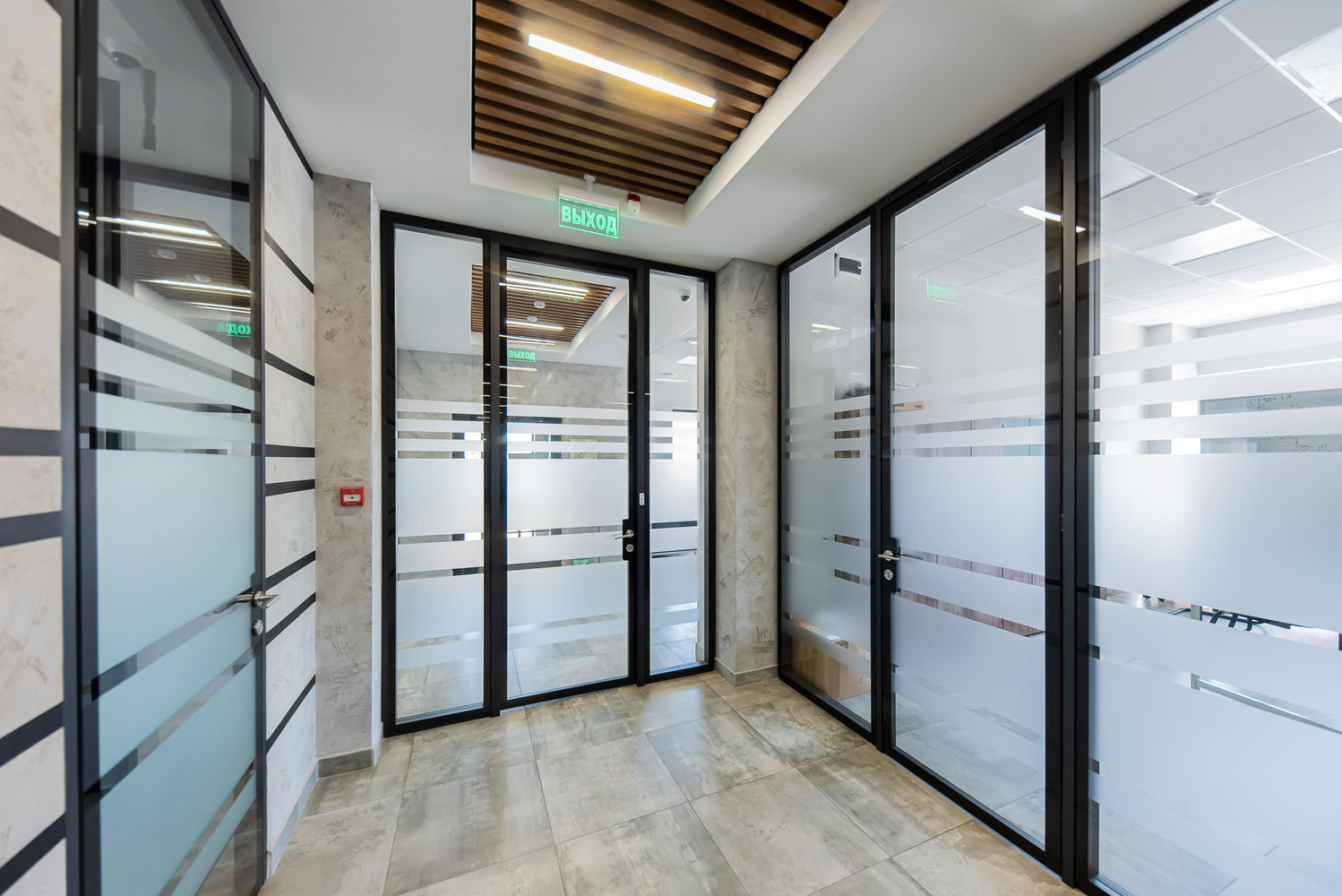 Проект от Nayada для офиса Сервис Телеком