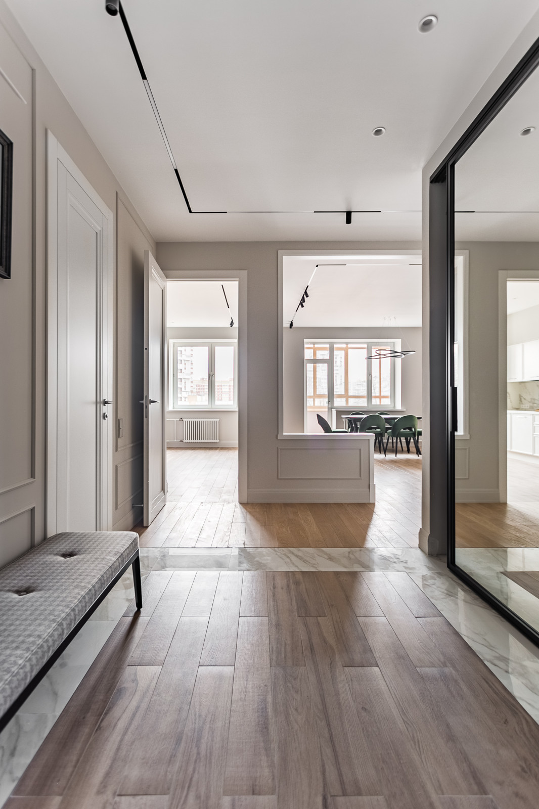 Есть проблема: В квартире мало окон или их света недостаточно