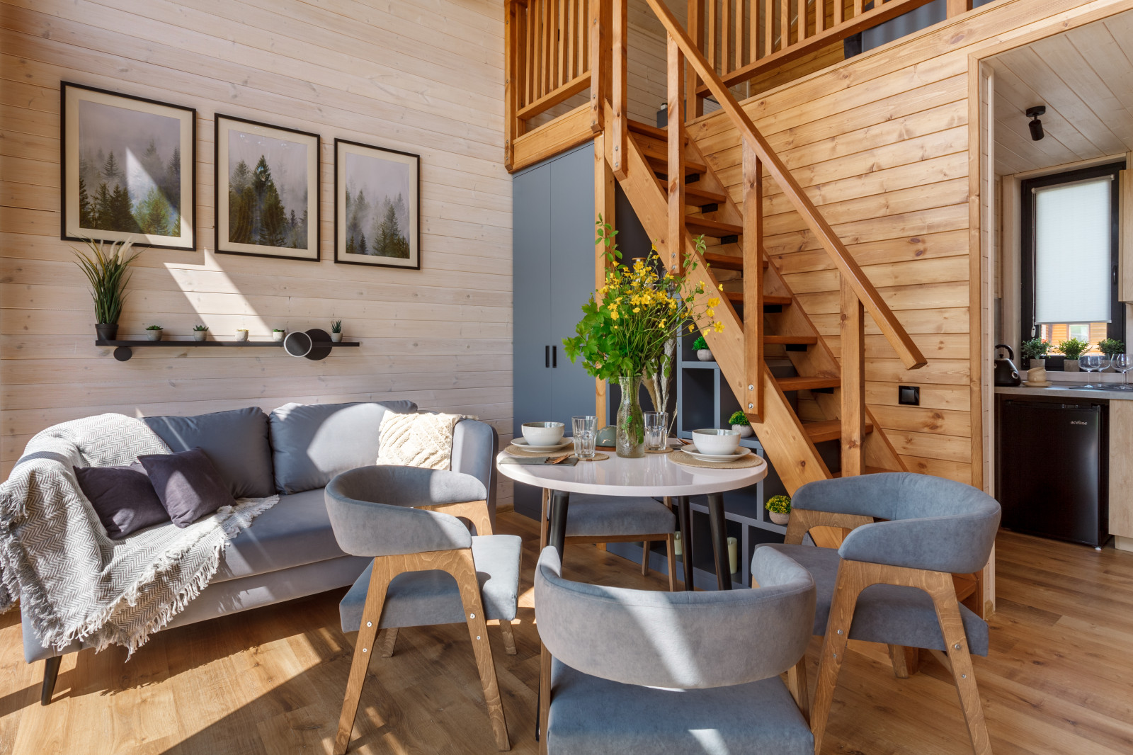 Дизайн интерьера базы отдыха "8 сосен"