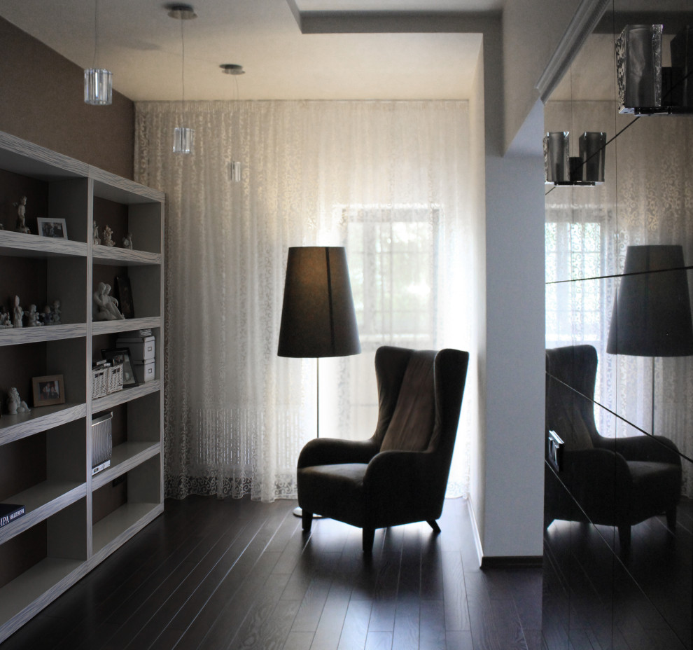 Коридор на входе в гостиную