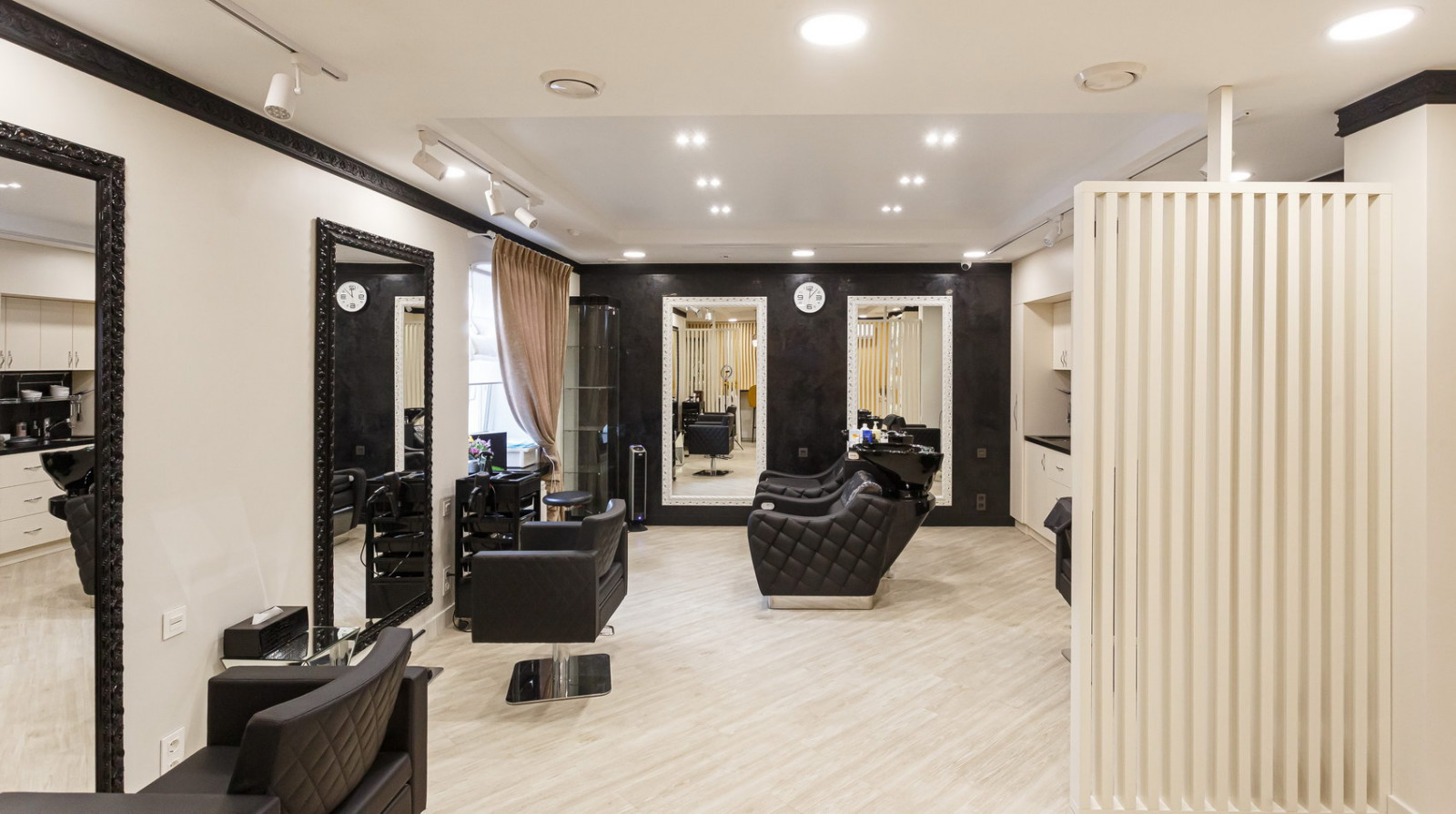 Обложка проекта: Салон красоты