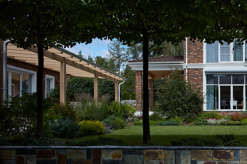 Дом в подмосковье  600 м2