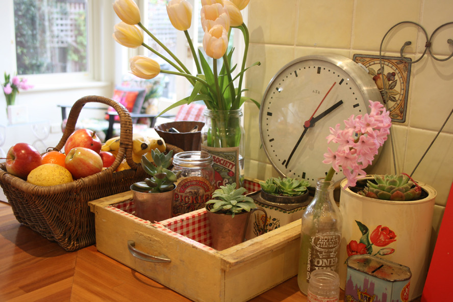 Сэкономить и удивить: 17 идей применения старых вещей