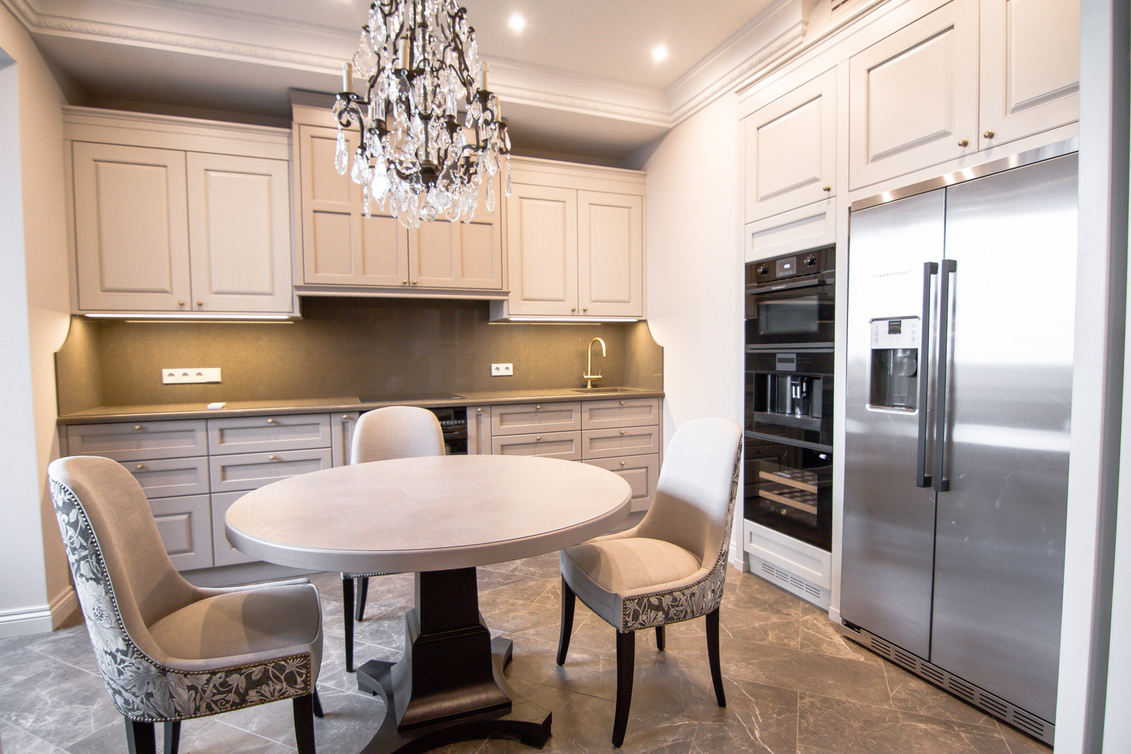 Кухня в американском стиле