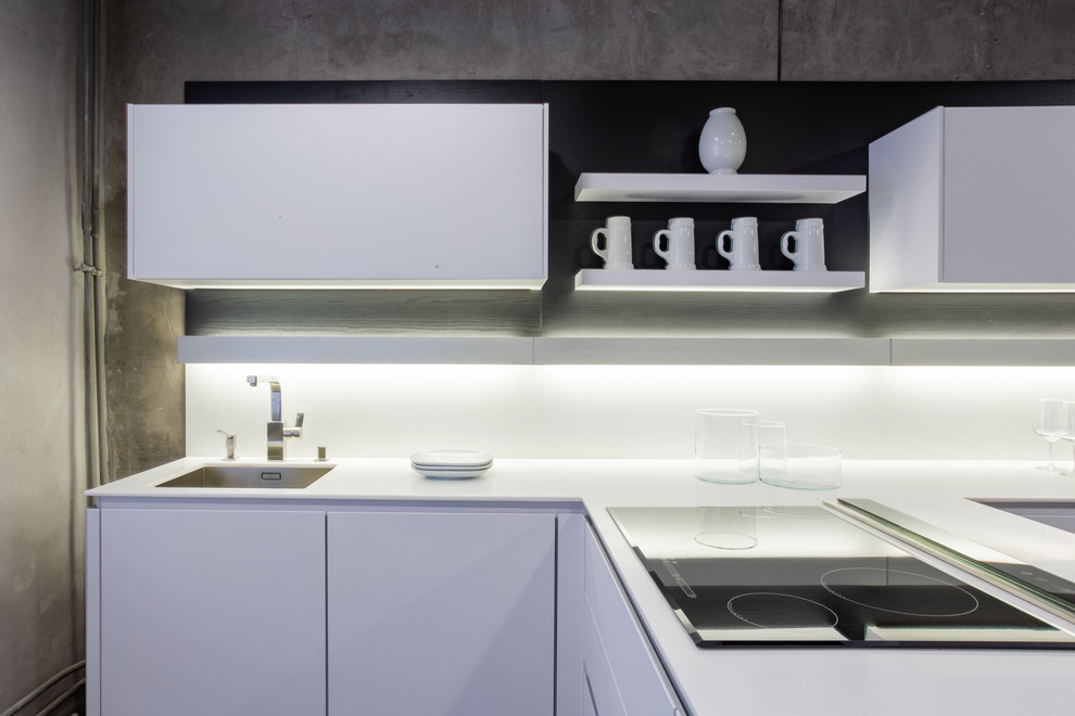 Giulia Novars, Москва ул. Мосфильмовская, д.53