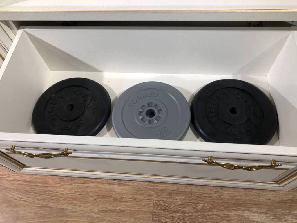 выдвижной ящик