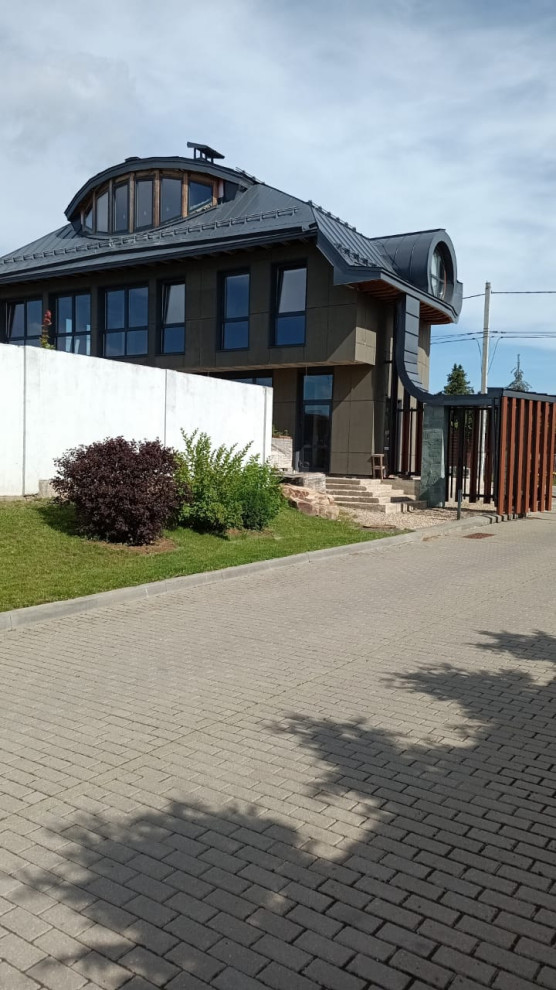 Administative building fo settlement                Администрация посёлка