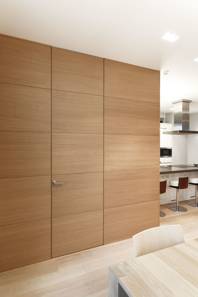 Квартира в высотном доме на Мосфильмовской улице (Москва)