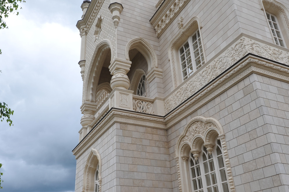 Готическая вилла