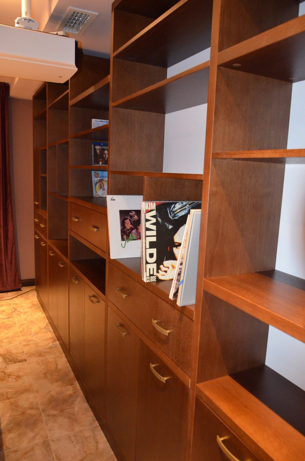 Домашний кинотеатр