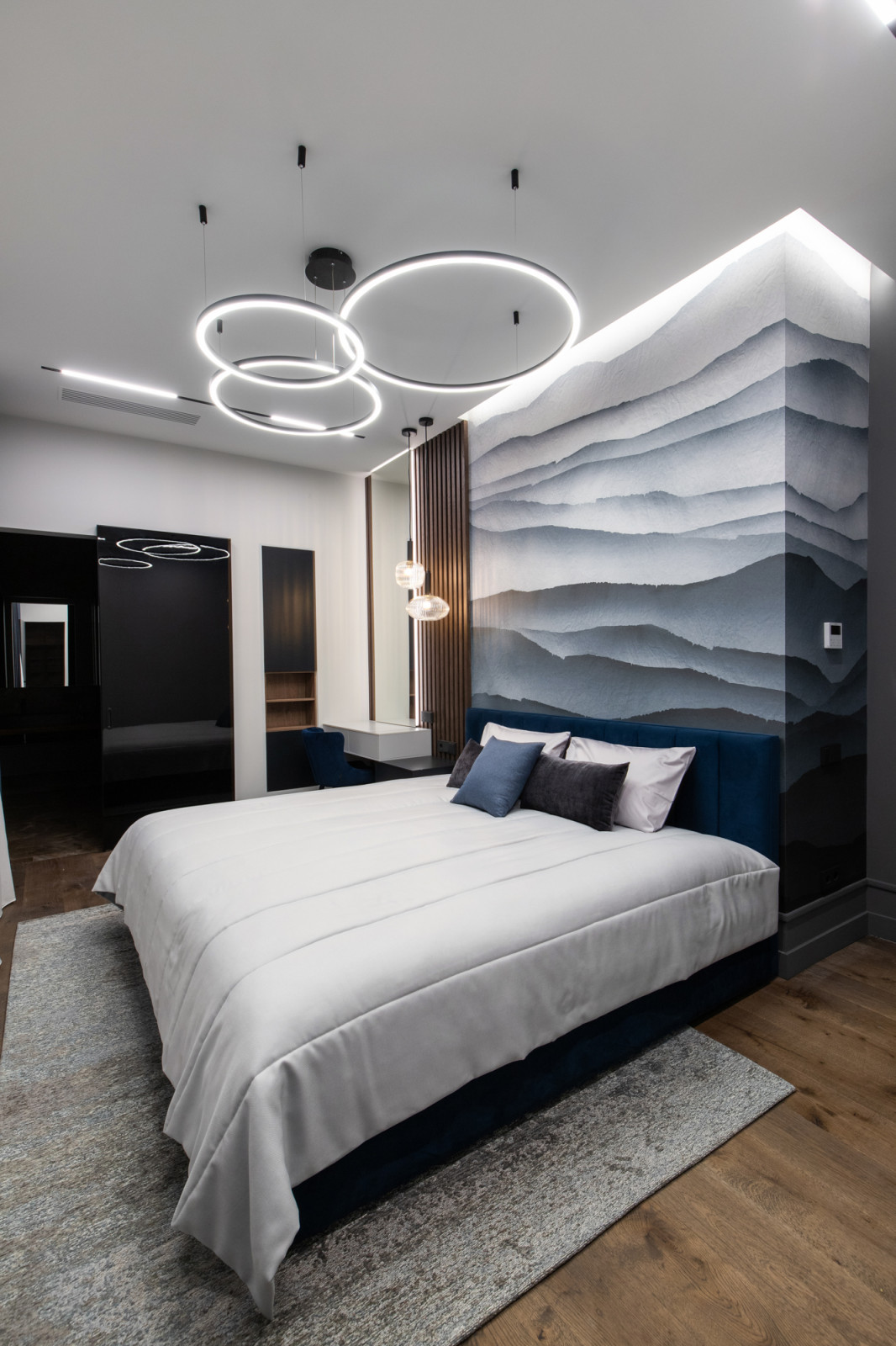 Квартира в центре Москвы для молодой девушки