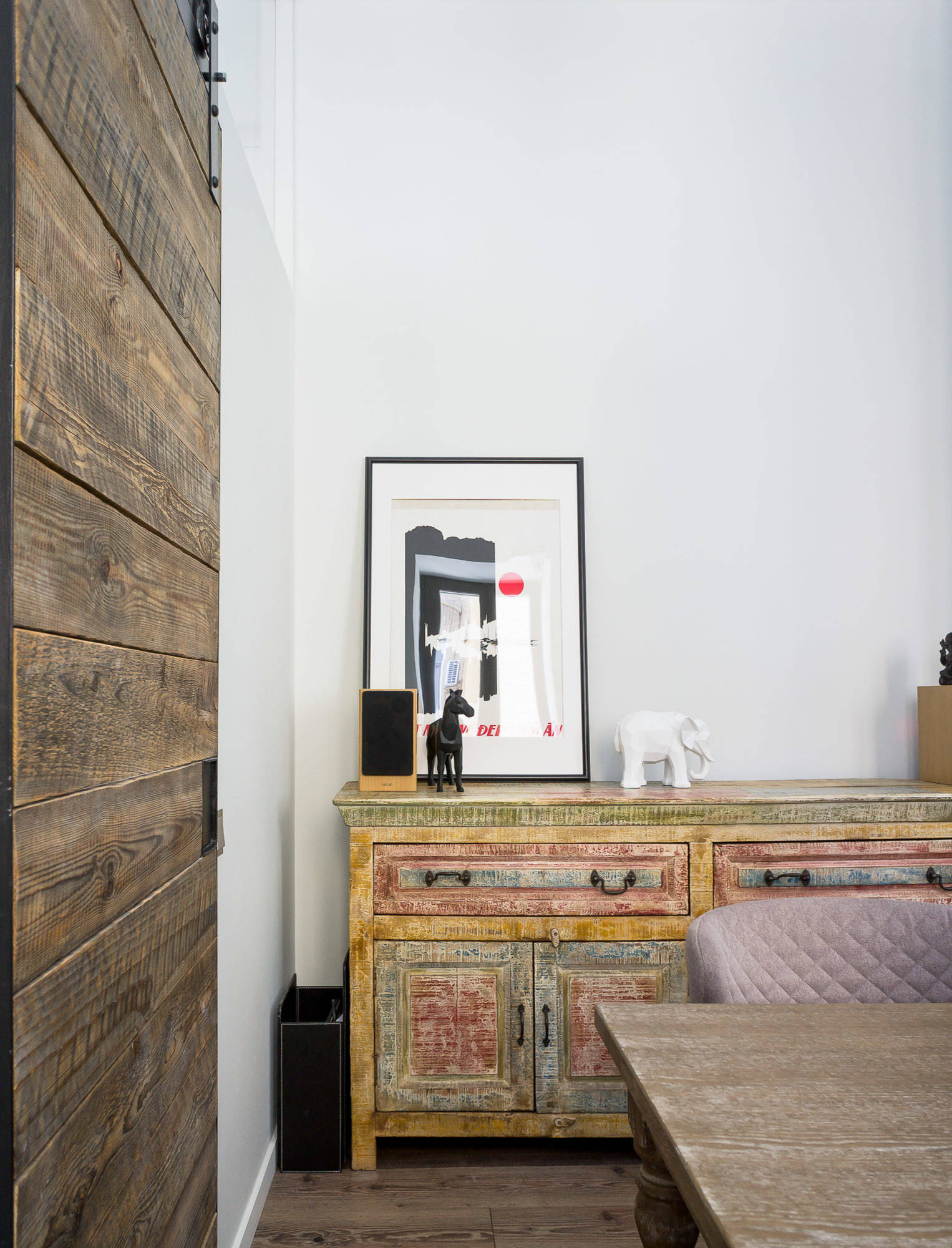 До и после: Квартира на Арбате с воротами из индийского храма