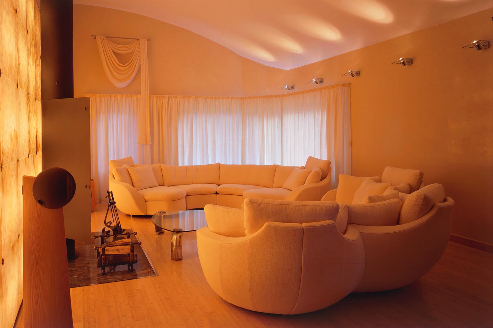 Дом с рыцарями