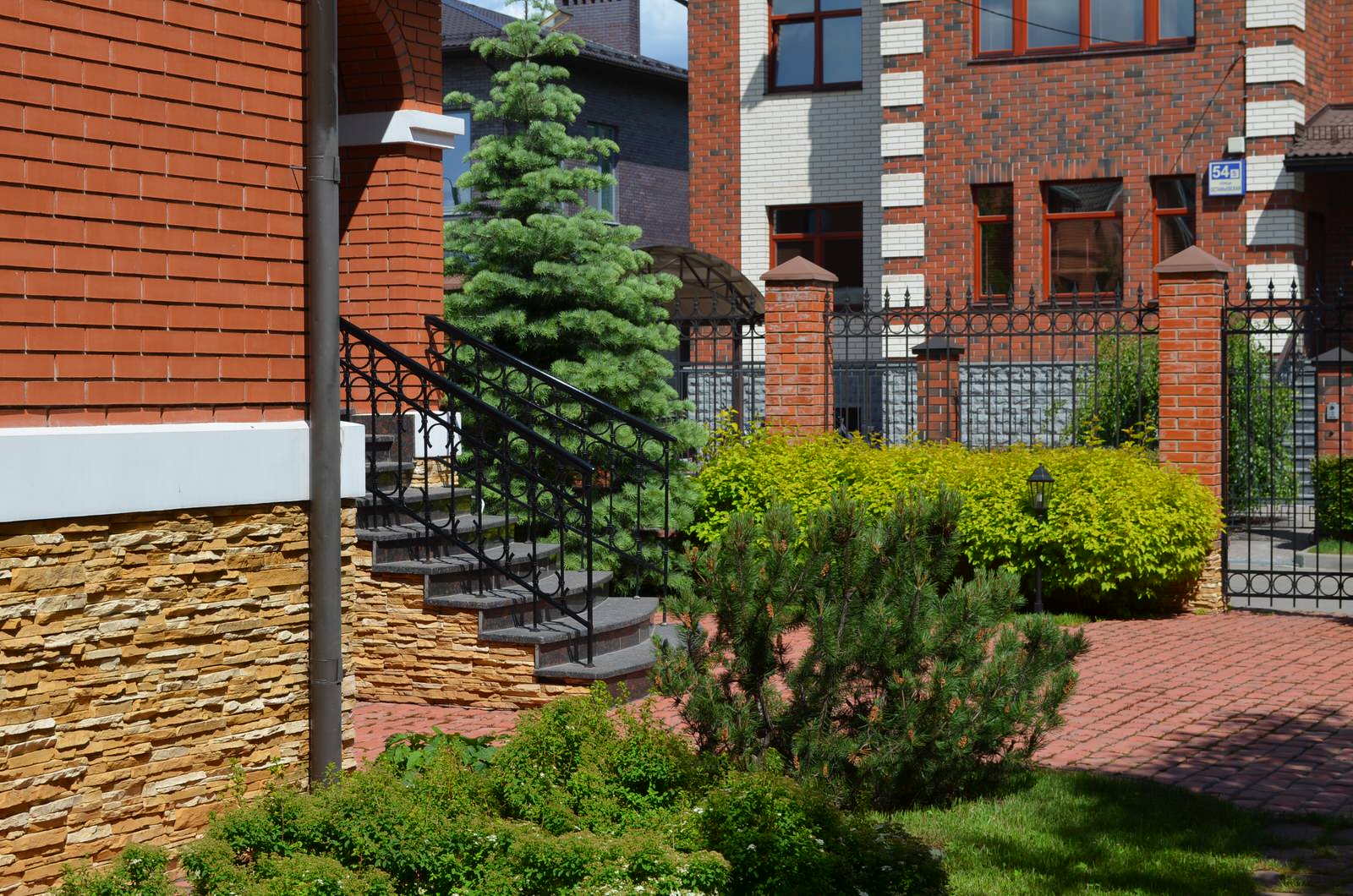 Обложка проекта: Сад в Потапово