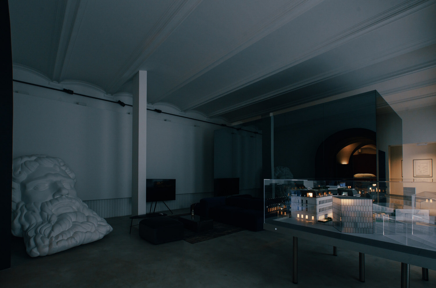 Обложка проекта: Офис продаж ЖК Дом с атлантами