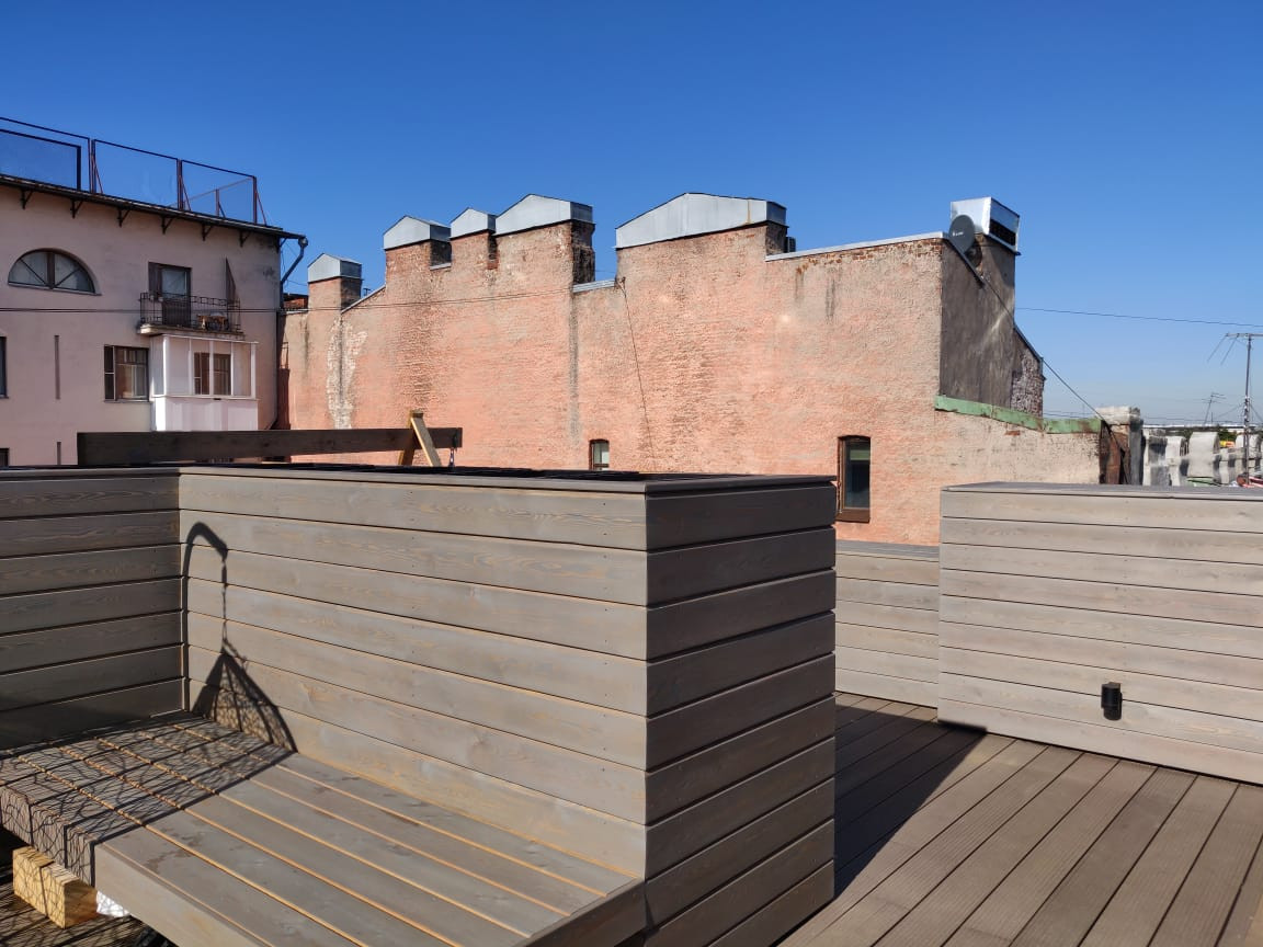 Обложка проекта: Терраса на крыше жилого дома